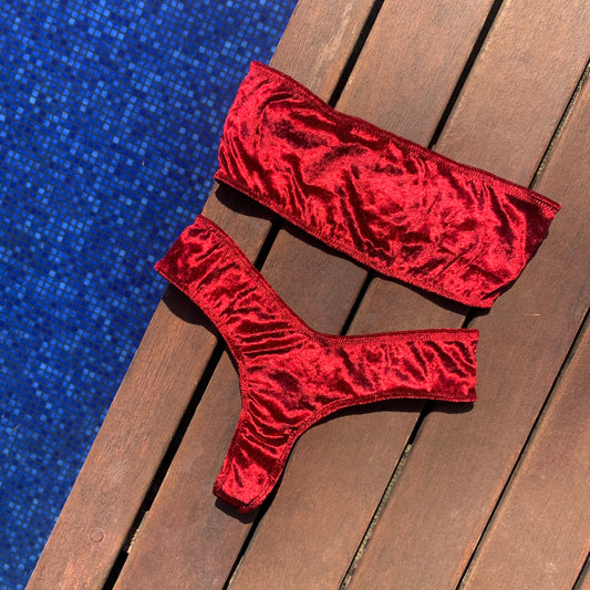 RED VELVET